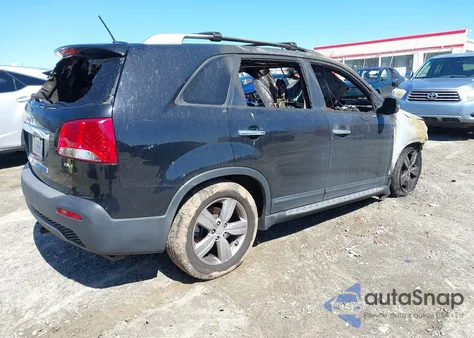 2013 Kia Sorento Ex z USA, uszkodzony, nr VIN 5XYKU4A63DG330108
